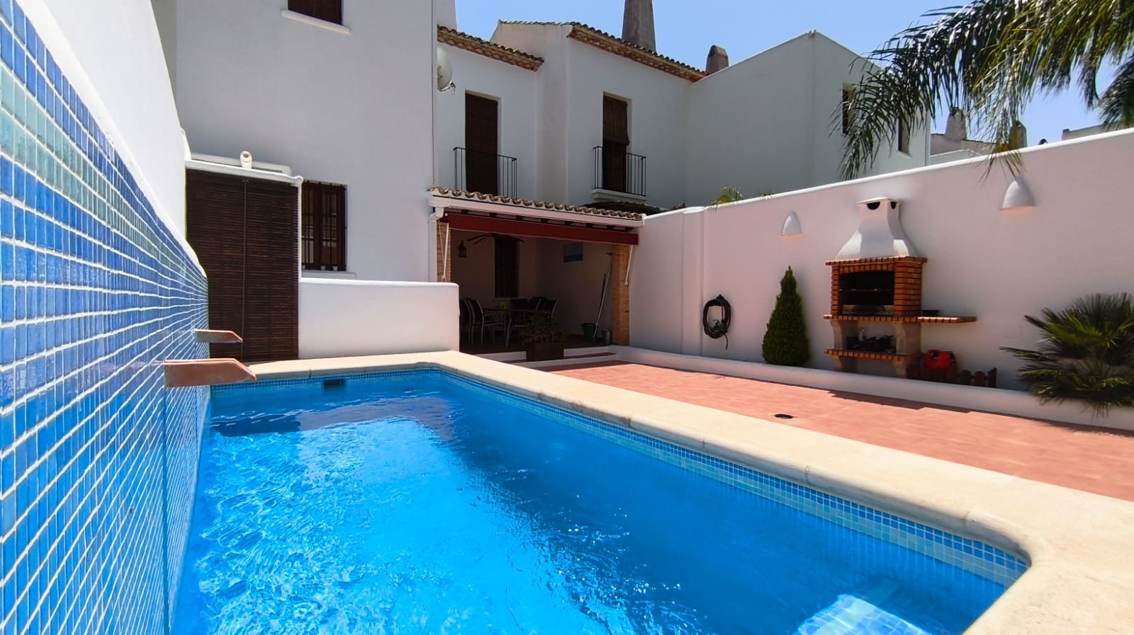 4 bedroom Townhouse for sale in La Xara with pool garage - € 525,000 (Ref: 9905082)
