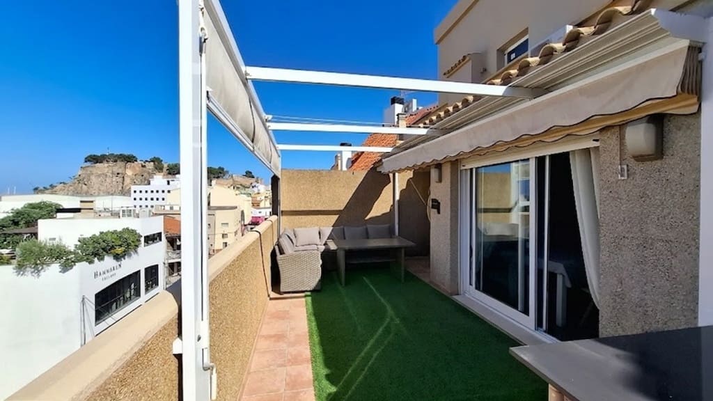 3 quarto Penthouse para venda em Denia - 350 000 € (Ref: 9913764)