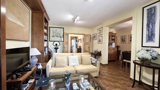 3 soveværelse Lejlighed til salg i El Montgó, Dénia med swimmingpool garage - € 395.000 (Ref: 9914581)