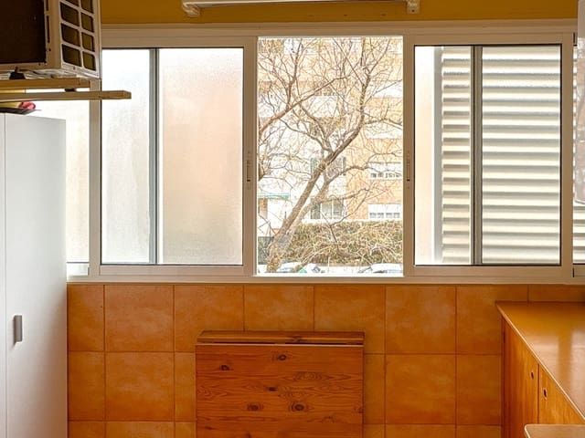 Apartamento de 3 habitaciones en Dénia en venta con garaje - 272.000 € (Ref: 9914996)