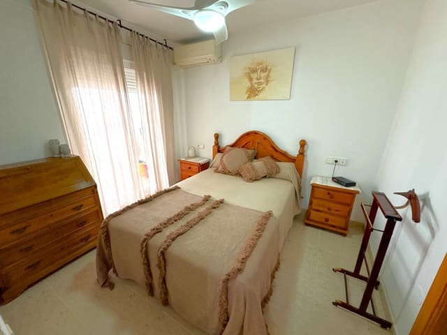 Apartamento de 3 habitaciones en Dénia en venta con garaje - 272.000 € (Ref: 9914996)