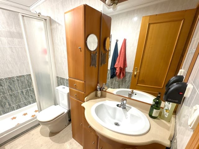 Apartamento de 3 habitaciones en Dénia en venta con garaje - 272.000 € (Ref: 9914996)