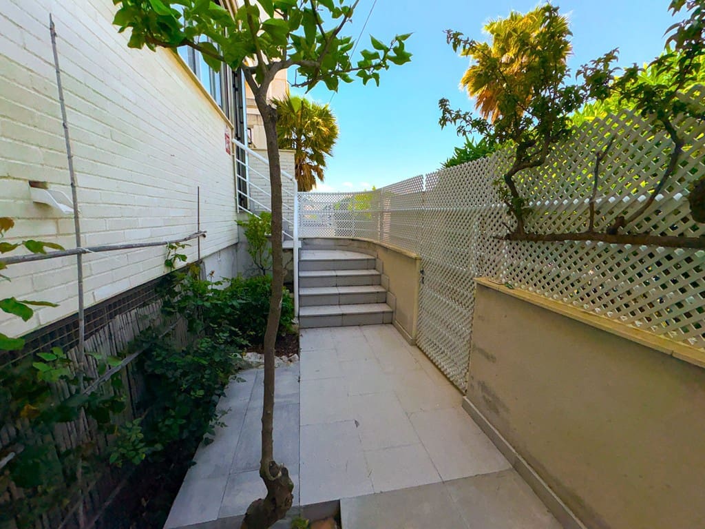 2 sovrum Lägenhet till salu i Denia med pool garage - 450 000 € (Ref: 9917508)