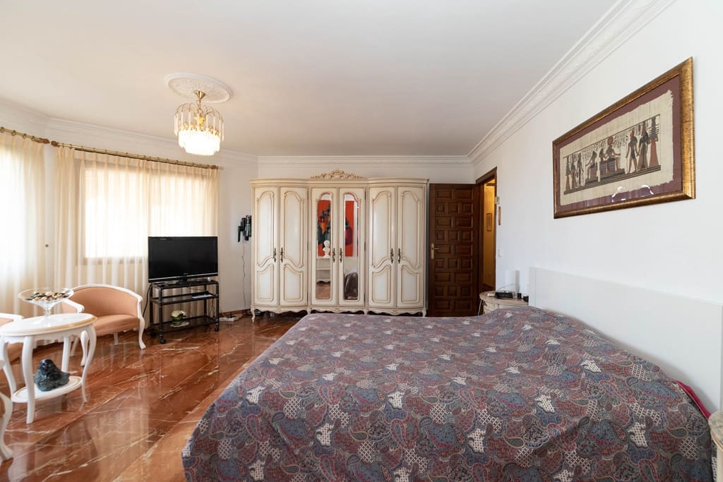 4 sypialnia Willa na sprzedaż w Denia z garażem - 870 000 € (Ref: 9965680)