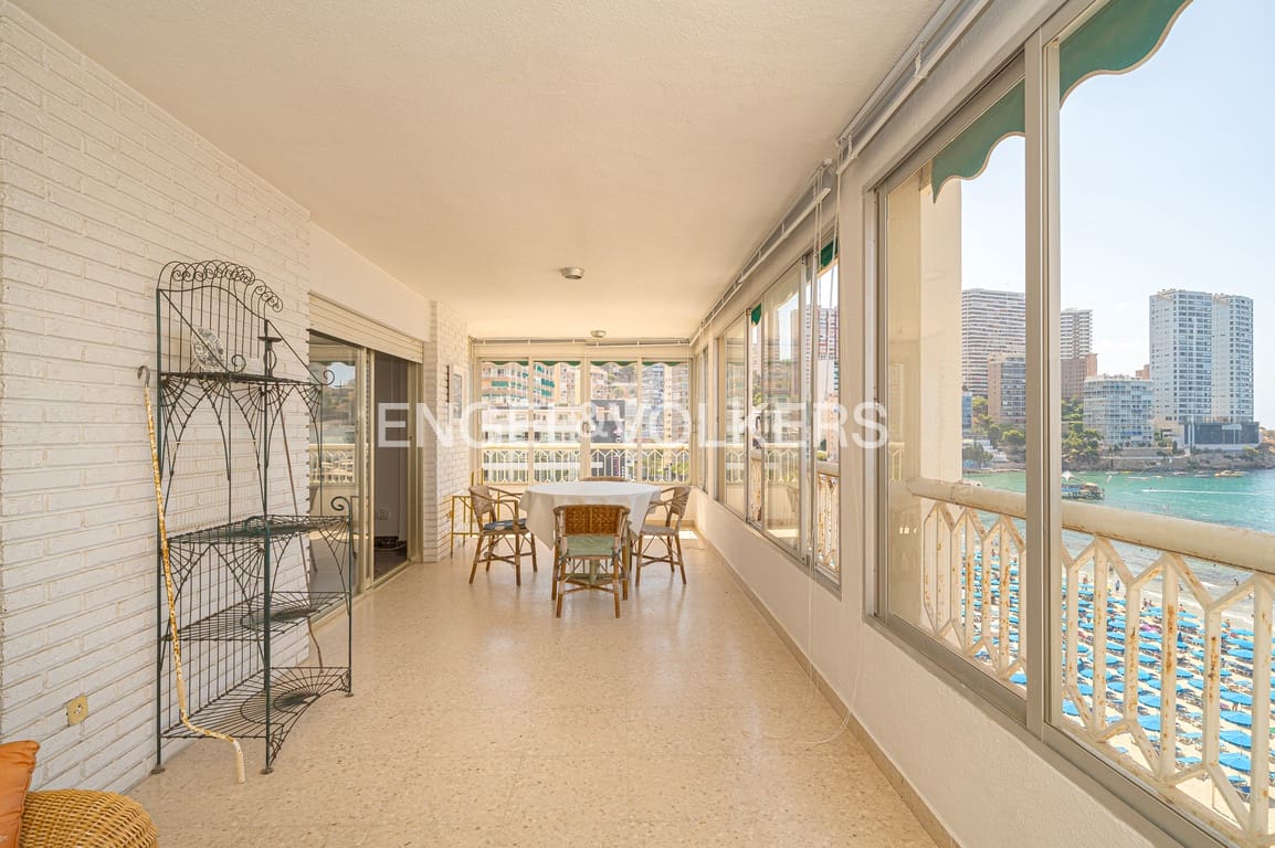 3 slaapkamer Appartement te koop in Benidorm met zwembad garage - € 575.000 (Ref: 10007765)