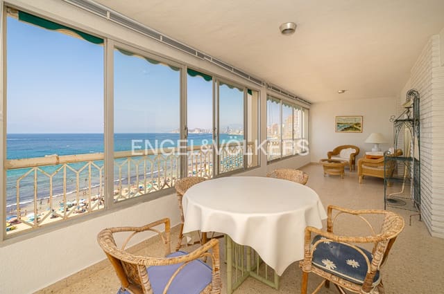 3 slaapkamer Appartement te koop in Benidorm met zwembad garage - € 575.000 (Ref: 10007765)