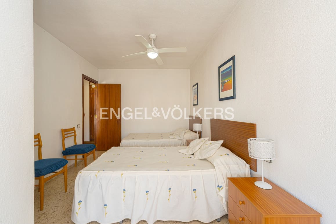 Garage for sale in Benidorm - € 410,000 (Ref: 10007766)