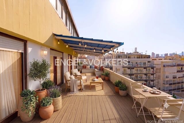 Autotalli myytävänä paikassa Juzgados - Plaza de Toros, Benidorm - 410 000 € (Ref: 10007766)