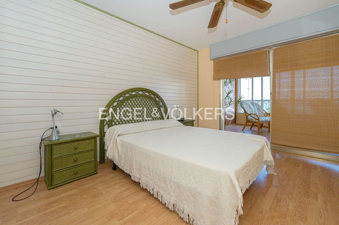 3 slaapkamer Appartement te koop in Benidorm met zwembad garage - € 550.000 (Ref: 10015914)