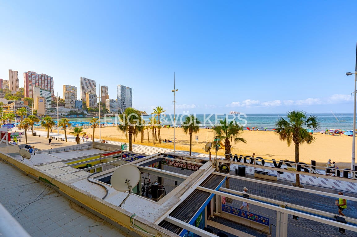 3 slaapkamer Appartement te koop in Benidorm met zwembad garage - € 550.000 (Ref: 10015914)