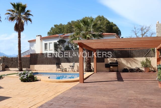 5 sovrum Villa till salu i Benidorm med pool garage - 477 000 € (Ref: 10030907)
