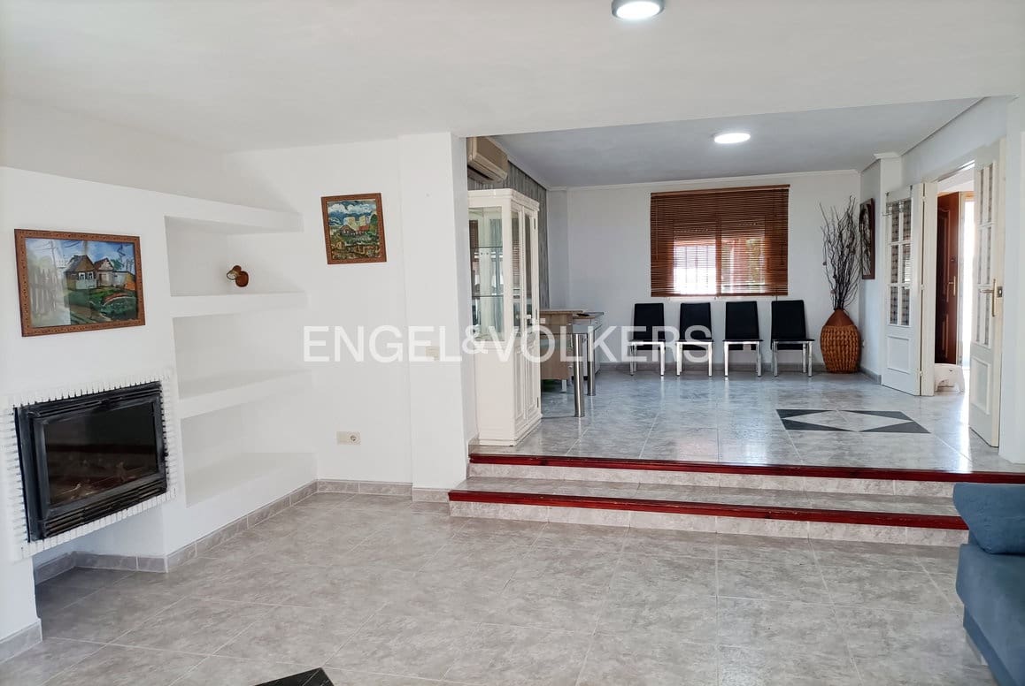 5 bedroom Villa for sale in Benidorm with pool garage - € 477,000 (Ref: 10030907)