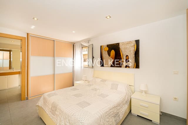3 chambre Appartement à vendre à Benidorm avec garage - 380 000 € (Ref: 10030908)