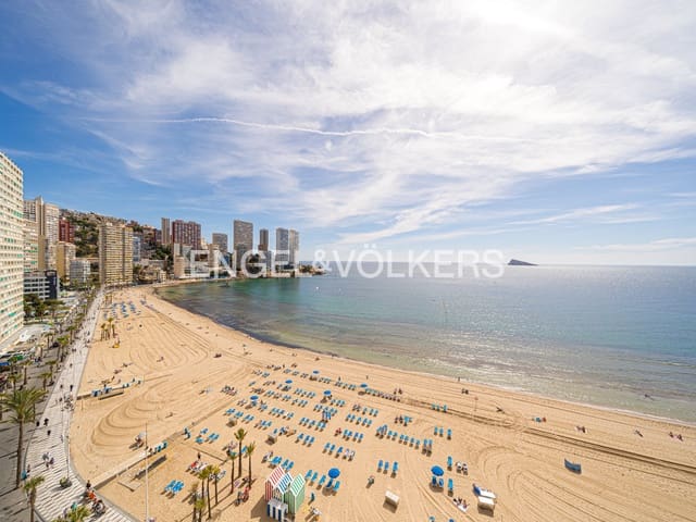 2 bedroom Apartment for rent in Benidorm - € 1,600 (Ref: 10034242)