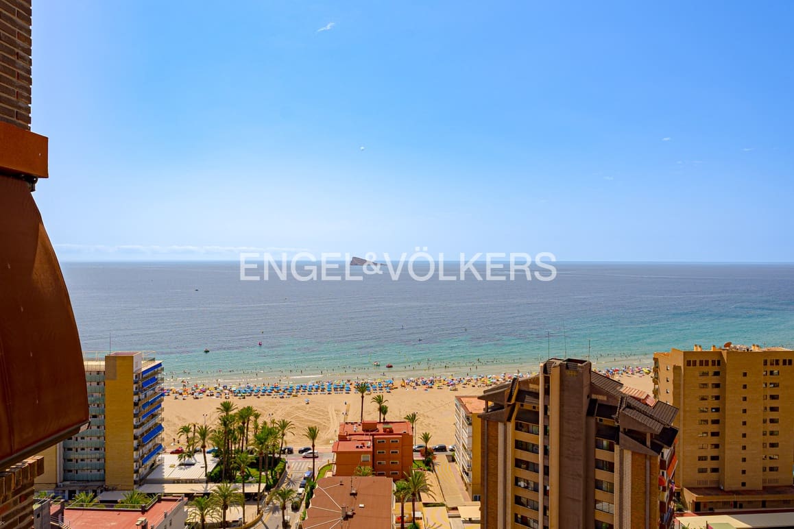 1 camera da letto Attico in vendita in Benidorm con piscina garage - 450.000 € (Rif: 10035726)