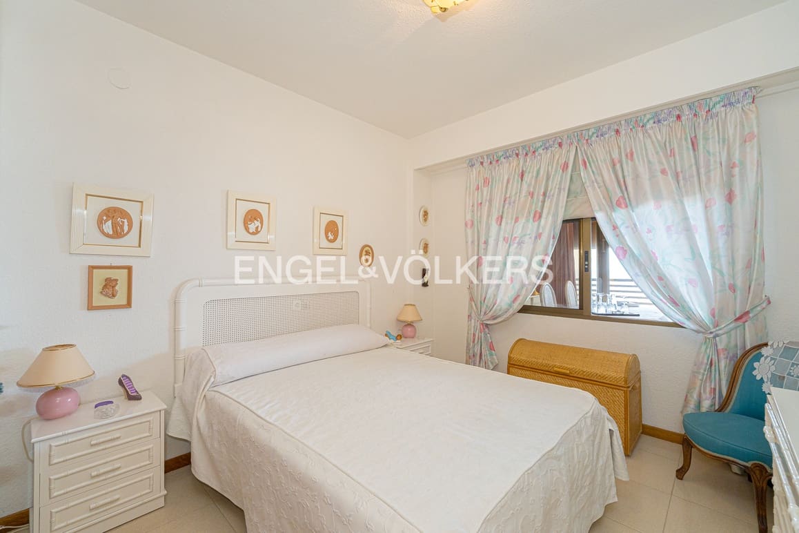 1 camera da letto Attico in vendita in Benidorm con piscina garage - 450.000 € (Rif: 10035726)