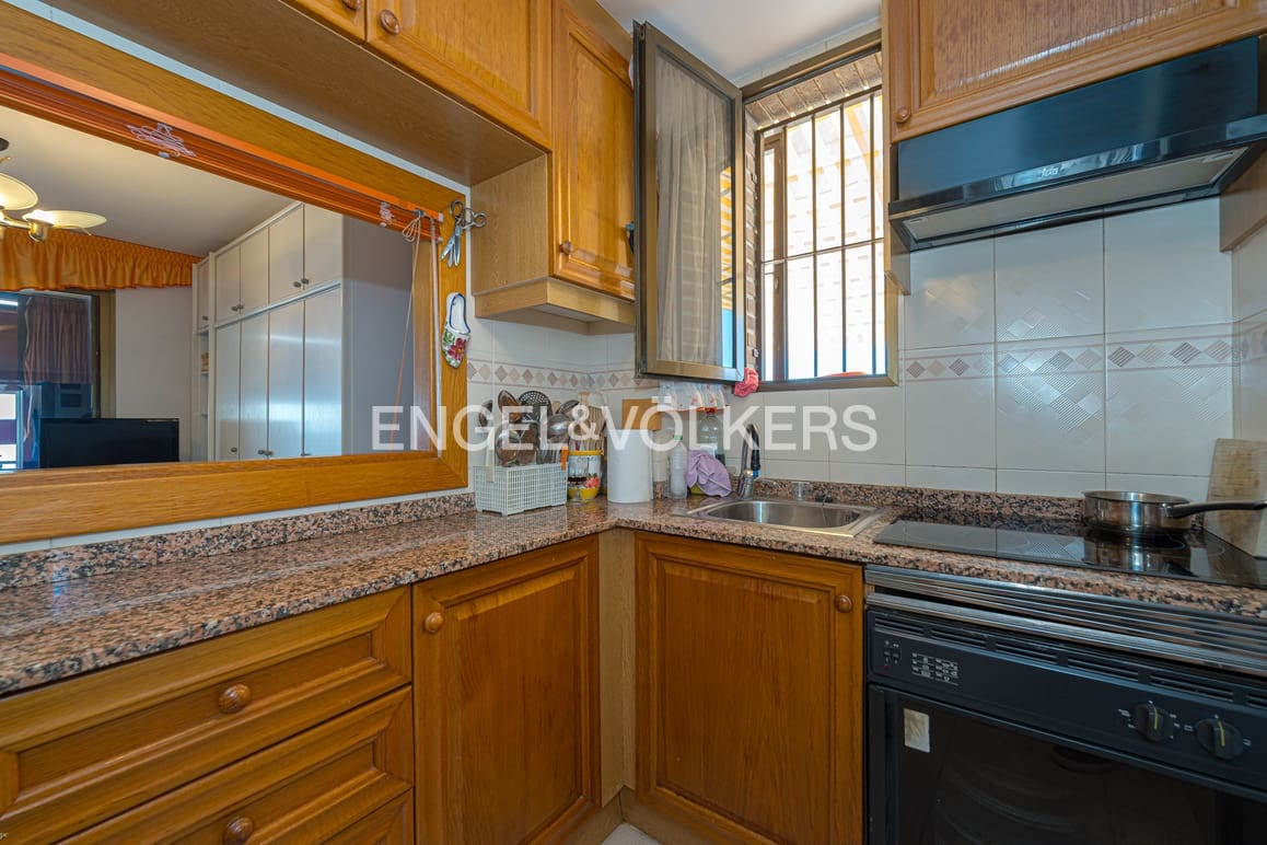 1 camera da letto Attico in vendita in Benidorm con piscina garage - 450.000 € (Rif: 10035726)