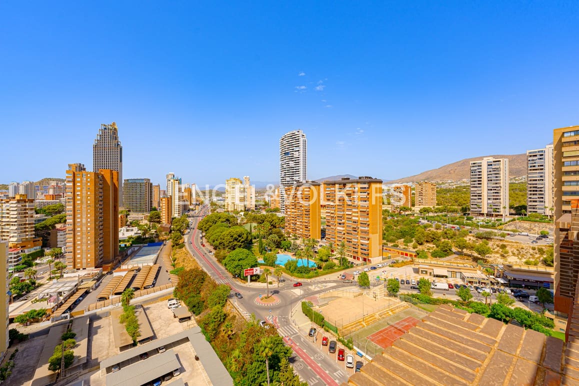 1 camera da letto Attico in vendita in Benidorm con piscina garage - 450.000 € (Rif: 10035726)