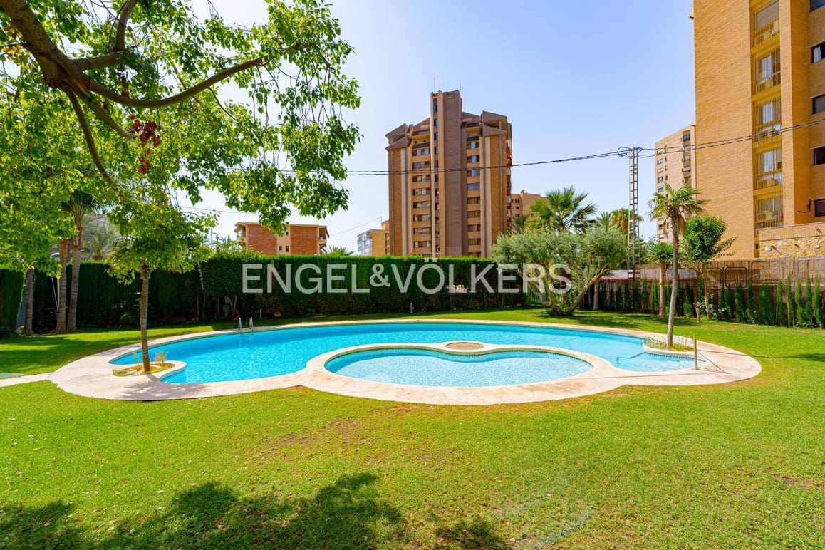 1 camera da letto Attico in vendita in Benidorm con piscina garage - 450.000 € (Rif: 10035726)