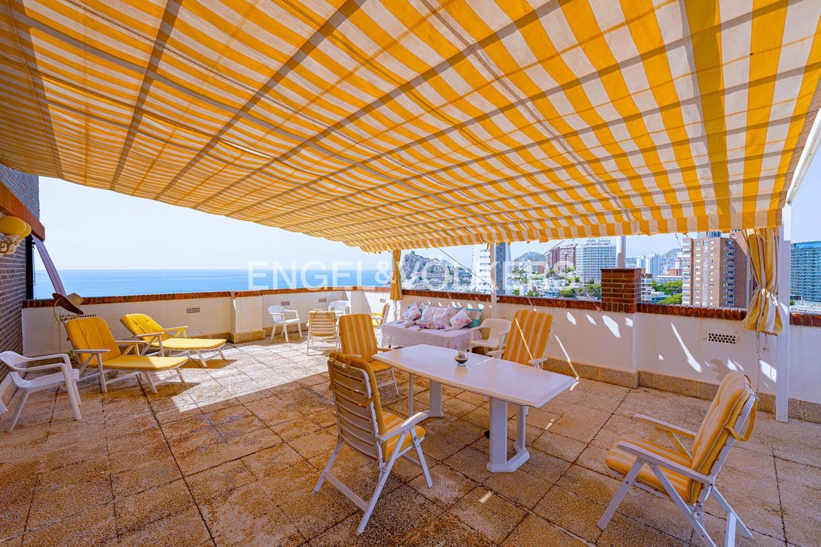 1 soveværelse Penthouse til salg i Benidorm med swimmingpool garage - € 399.000 (Ref: 10035726)