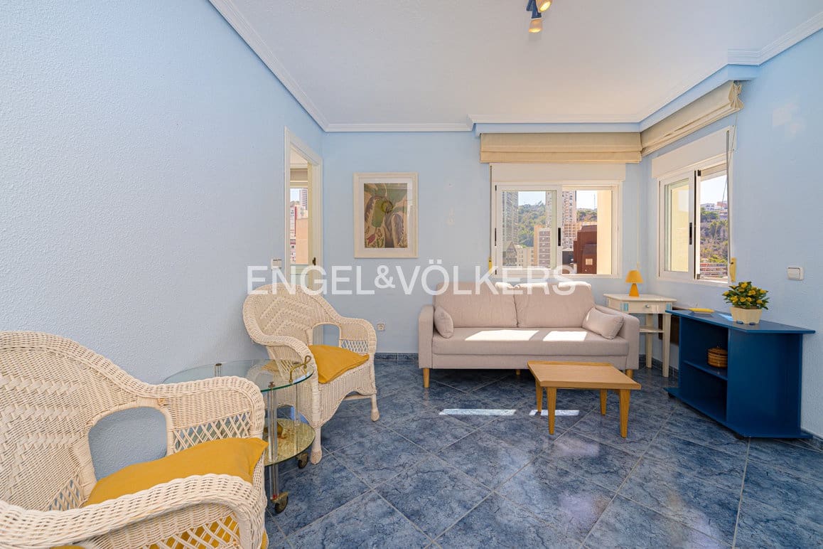 2 soveværelse Lejlighed til leje i Benidorm med swimmingpool garage - € 1.000 (Ref: 10091505)
