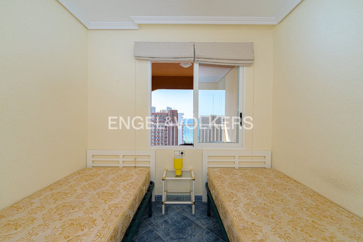 2 soveværelse Lejlighed til leje i Benidorm med swimmingpool garage - € 1.000 (Ref: 10091505)