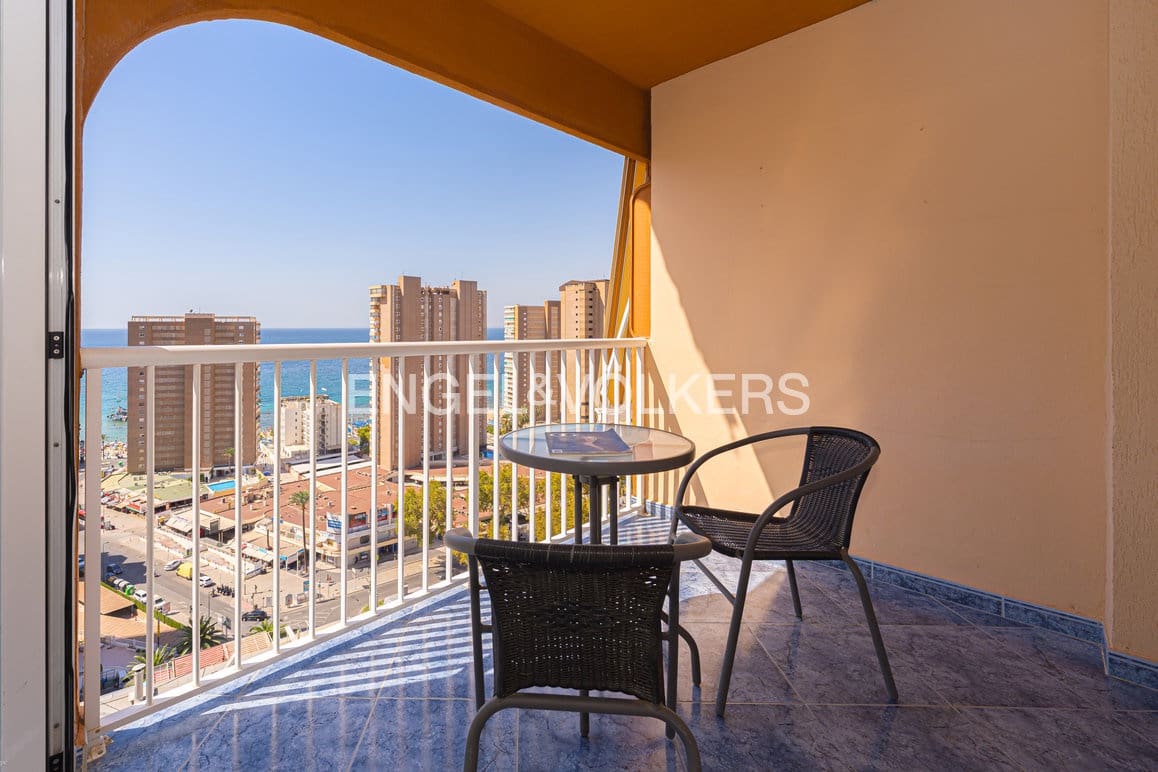 2 soveværelse Lejlighed til leje i Benidorm med swimmingpool garage - € 1.000 (Ref: 10091505)