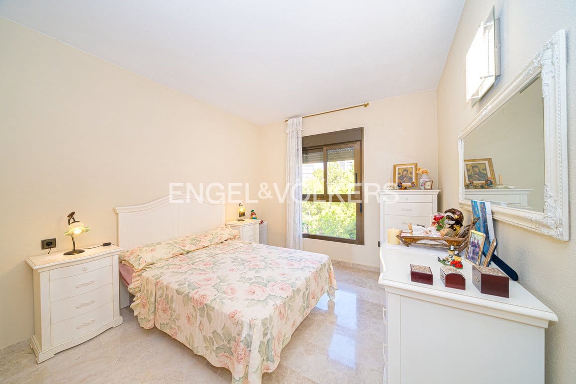 Apartamento de 3 habitaciones en Benidorm en venta con piscina garaje - 650.000 € (Ref: 10091506)