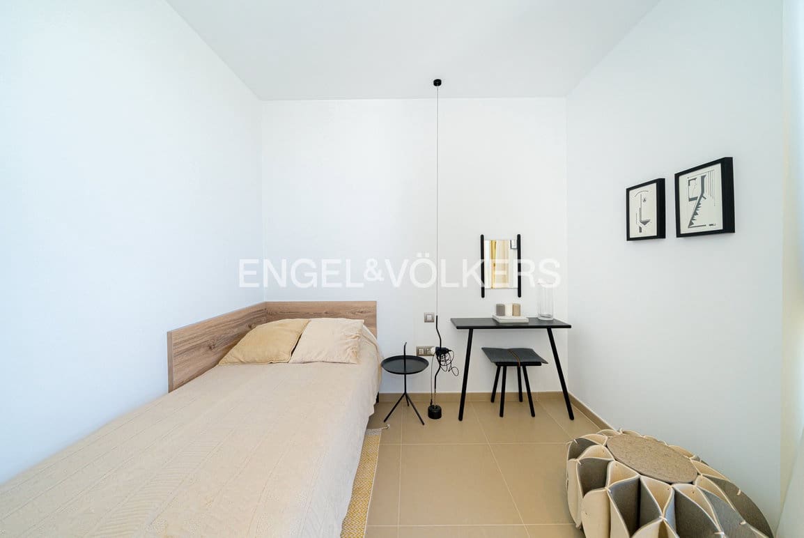2 Zimmer Apartment zu verkaufen in Benidorm mit Pool Garage - 755.000 € (Ref: 10091507)