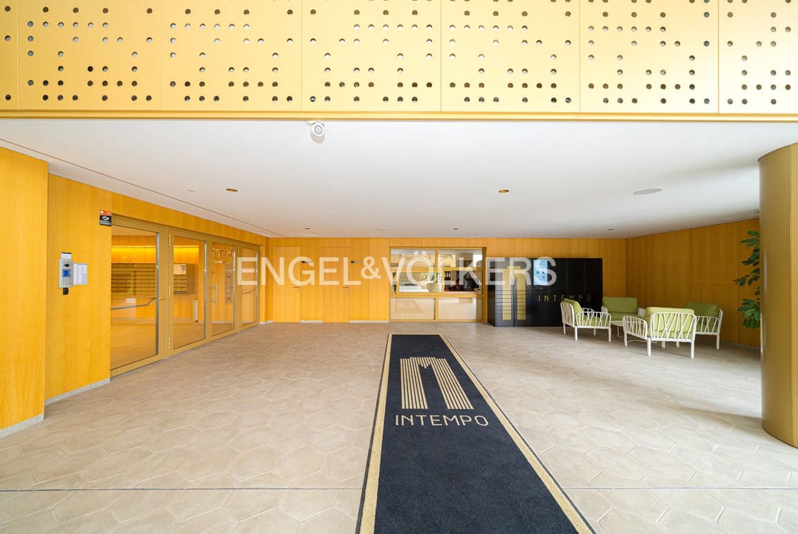 2 Zimmer Apartment zu verkaufen in Benidorm mit Pool Garage - 755.000 € (Ref: 10091507)