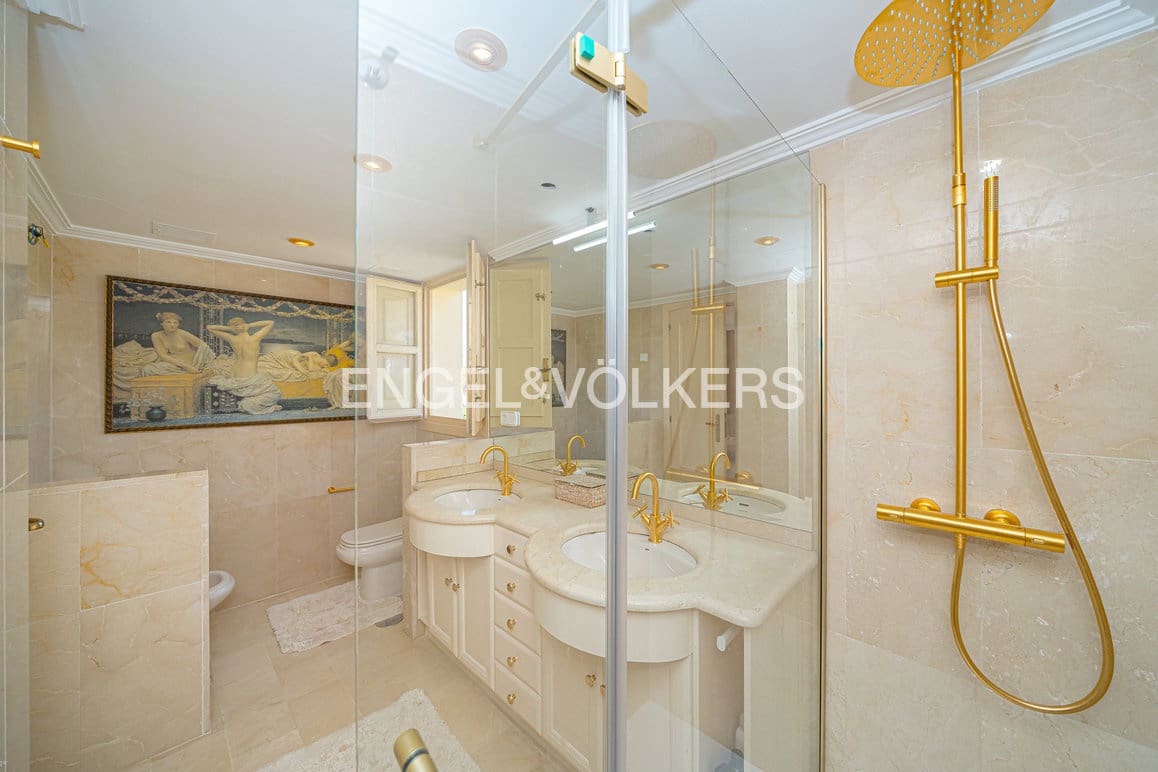 6 soverom Villa til salgs i Finestrat med svømmebasseng garasje - € 1 050 000 (Ref: 10091509)