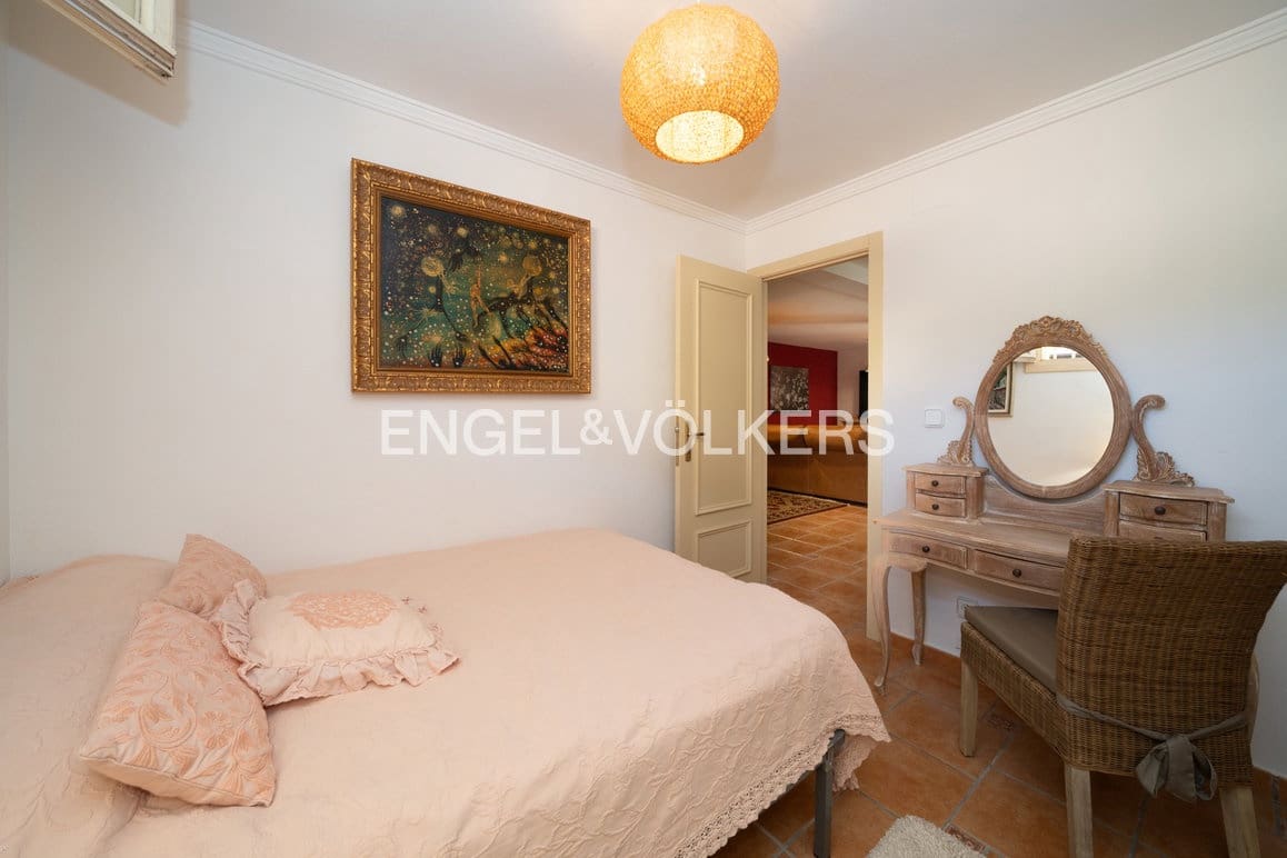 6 soverom Villa til salgs i Finestrat med svømmebasseng garasje - € 1 050 000 (Ref: 10091509)