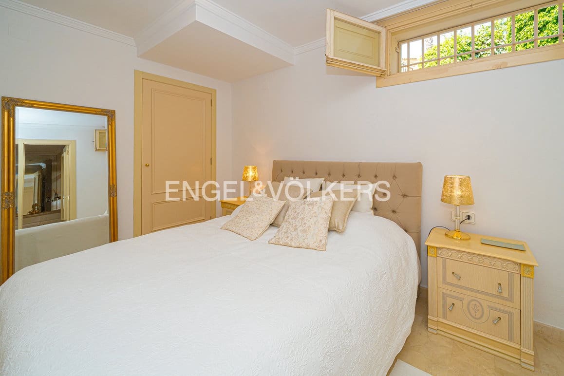 6 soverom Villa til salgs i Finestrat med svømmebasseng garasje - € 1 050 000 (Ref: 10091509)