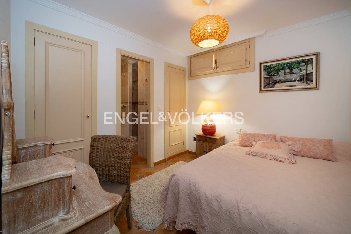 6 soverom Villa til salgs i Finestrat med svømmebasseng garasje - € 1 050 000 (Ref: 10091509)
