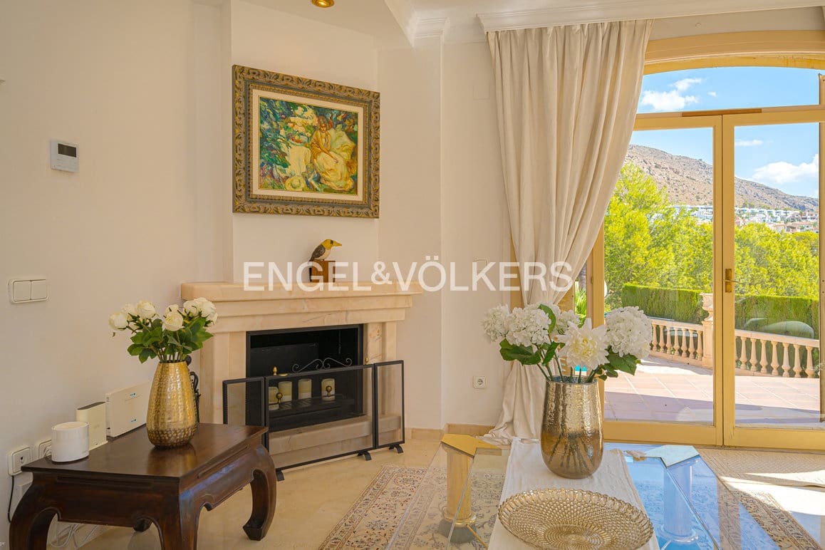6 soverom Villa til salgs i Finestrat med svømmebasseng garasje - € 1 050 000 (Ref: 10091509)