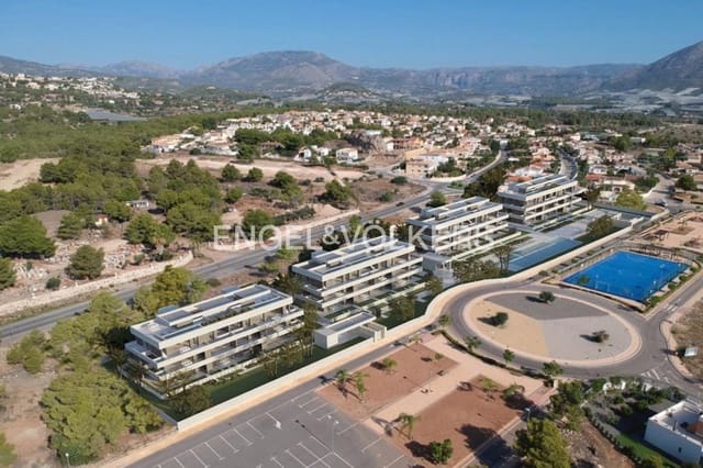 Ático de 3 habitaciones en La Nucia Pueblo  , La Nucia en venta con piscina garaje - 1.141.000 € (Ref: 10093730)
