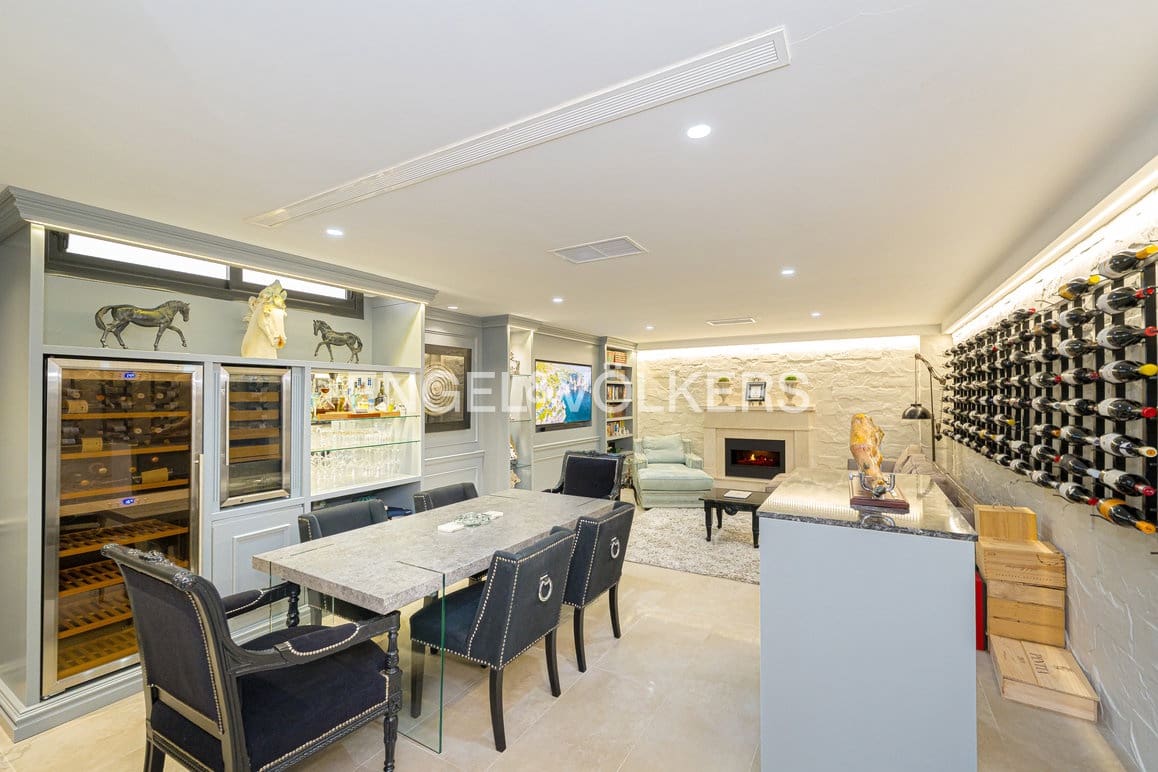 4 sypialnia Willa na sprzedaż w Finestrat z basenem garażem - 1 950 000 € (Ref: 10158706)
