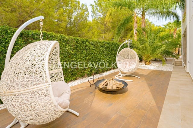 4 Zimmer Villa zu verkaufen in Finestrat Pueblo, Finestrat mit Pool Garage - 1.950.000 € (Ref: 10158706)