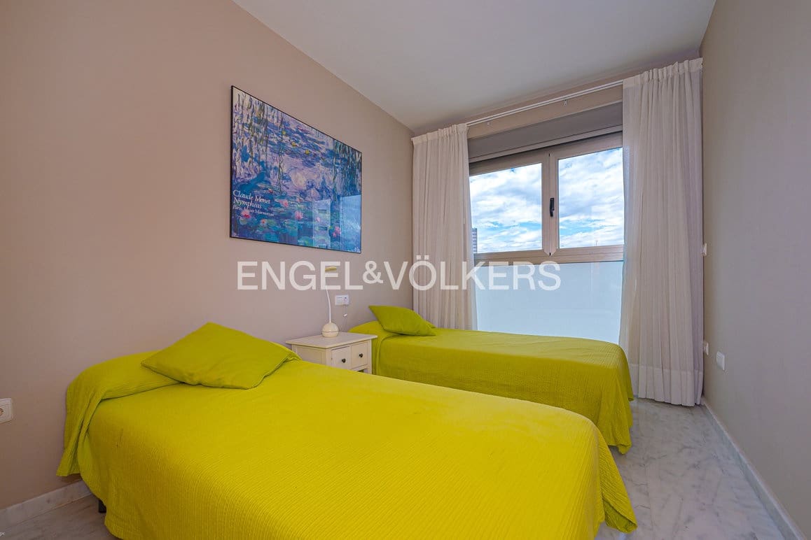 2 quarto Apartamento para venda em Benidorm com piscina garagem - 370 000 € (Ref: 10165832)
