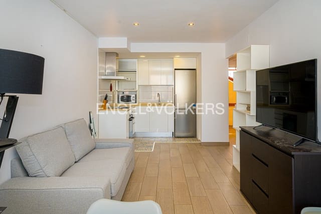 2 bedroom Apartment for rent in Juzgados - Plaza de Toros, Benidorm with pool garage - € 1,200 (Ref: 10167453)
