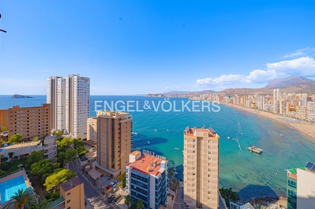2 bedroom Apartment for rent in Juzgados - Plaza de Toros, Benidorm with pool garage - € 1,200 (Ref: 10167453)