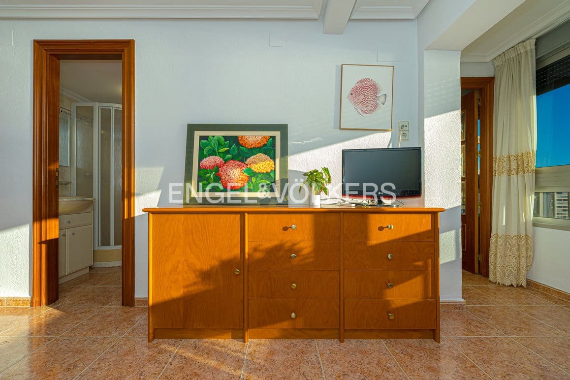 1 chambre Studio à vendre à Benidorm avec garage - 227 000 € (Ref: 10183676)