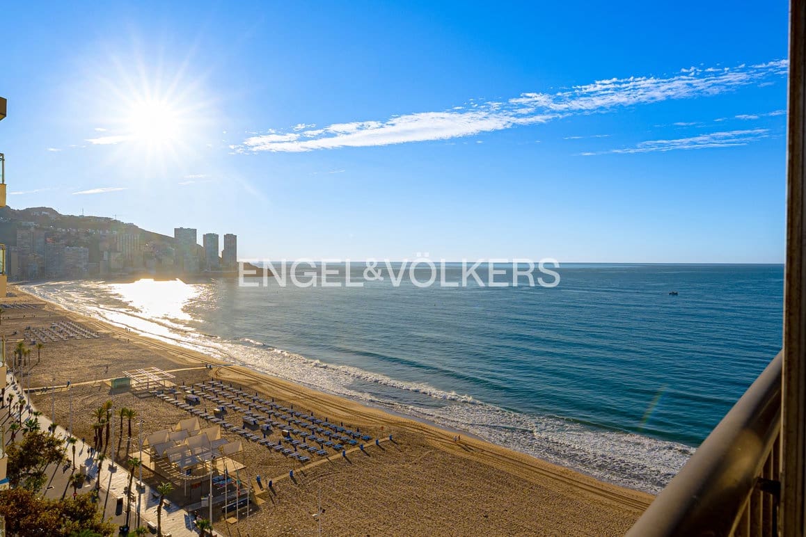 1 chambre Studio à vendre à Benidorm avec garage - 227 000 € (Ref: 10183676)