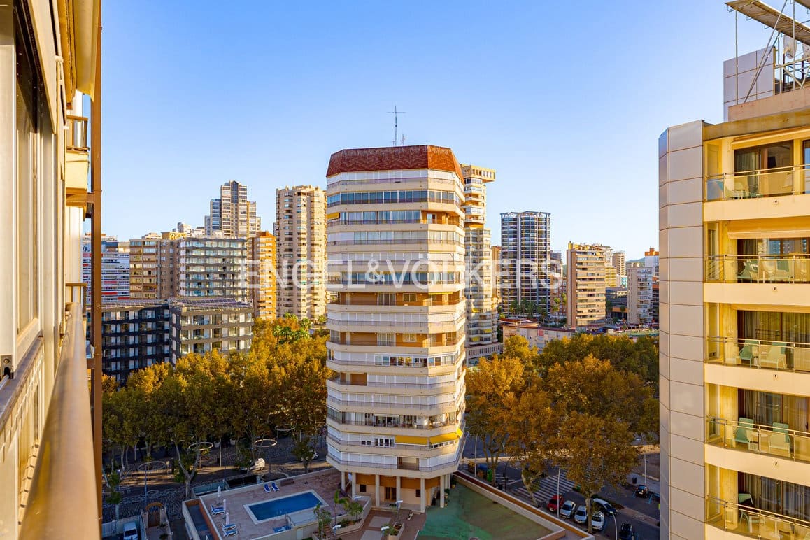 1 chambre Studio à vendre à Benidorm avec garage - 227 000 € (Ref: 10183676)