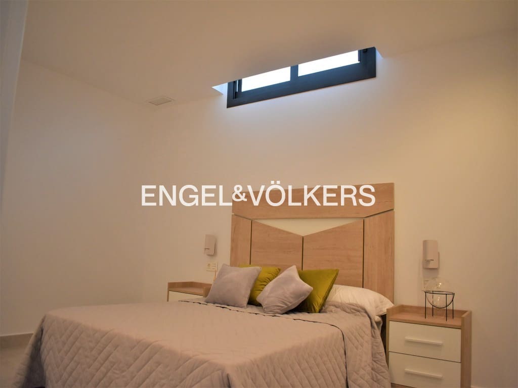 3 quarto Moradia para venda em La Nucia com piscina garagem - 600 000 € (Ref: 8734665)