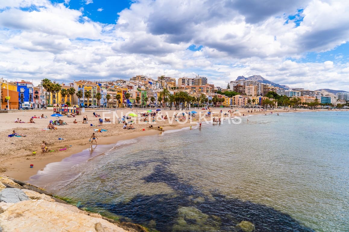 2 soveværelse Lejlighed til salg i La Villajoyosa / Vila Joiosa med swimmingpool garage - € 359.000 (Ref: 8782062)