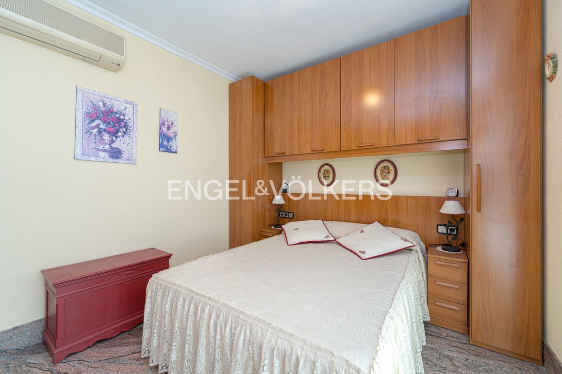 Apartamento de 3 habitaciones en Benidorm en venta - 535.000 € (Ref: 8799678)