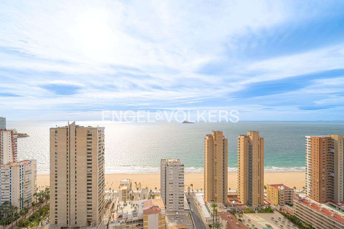 1 camera da letto Appartamento in vendita in Benidorm con piscina garage - 345.000 € (Rif: 8816531)