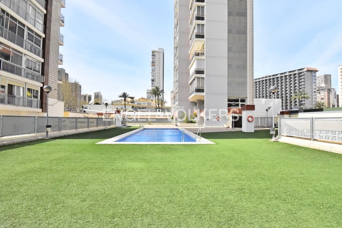 1 camera da letto Appartamento in vendita in Benidorm con piscina garage - 345.000 € (Rif: 8816531)