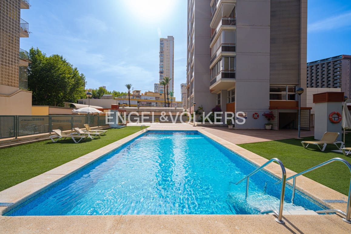 1 camera da letto Appartamento in vendita in Benidorm con piscina garage - 345.000 € (Rif: 8816531)